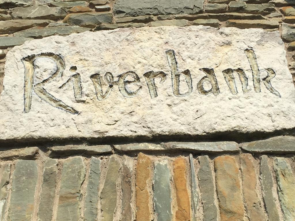 Riverbank, Country Pub And Guesthouse Carrickmacross Exteriér fotografie