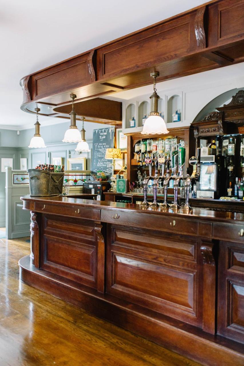 Riverbank, Country Pub And Guesthouse Carrickmacross Exteriér fotografie